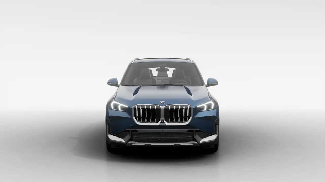 BMW X1 снимка BMW X1