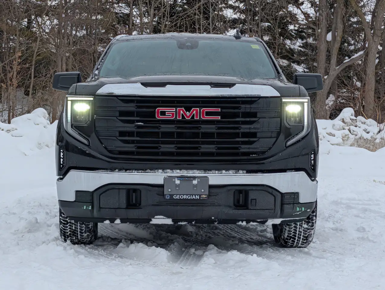 GMC Sierra 1500 снимка GMC Sierra 1500