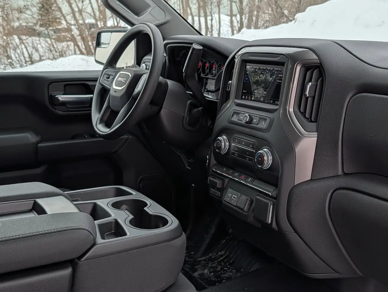 GMC Sierra 1500 снимка GMC Sierra 1500
