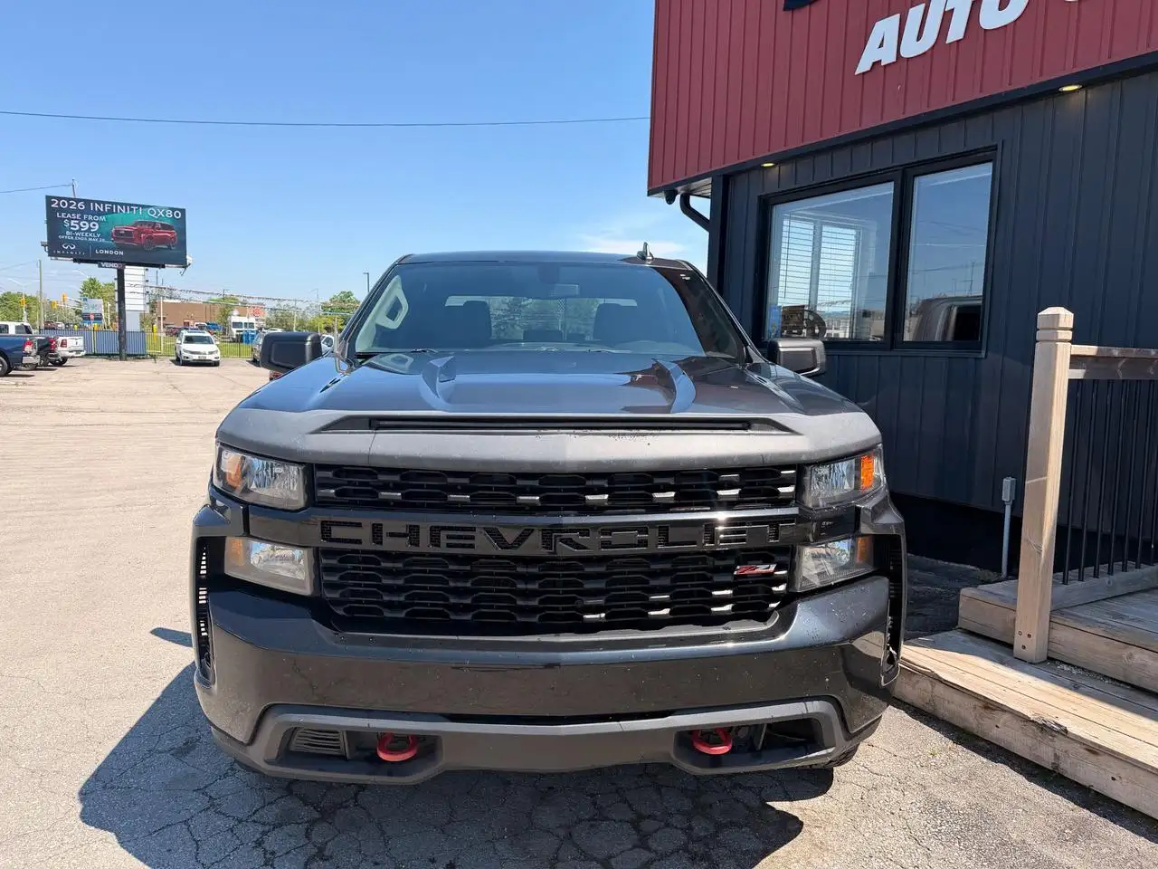 Chevrolet Silverado 1500 photo Chevrolet Silverado 1500