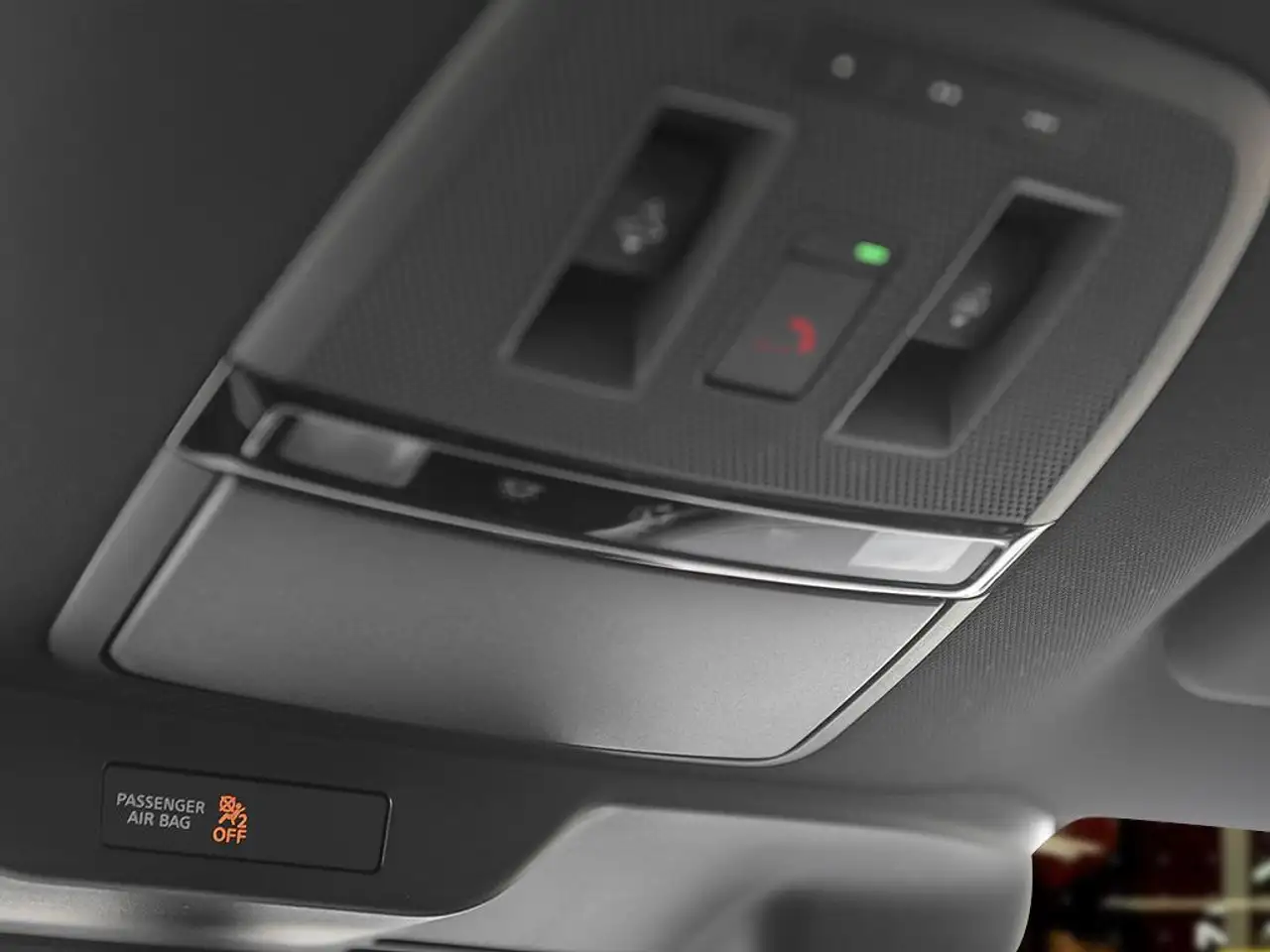 Infiniti QX80 снимка Infiniti QX80