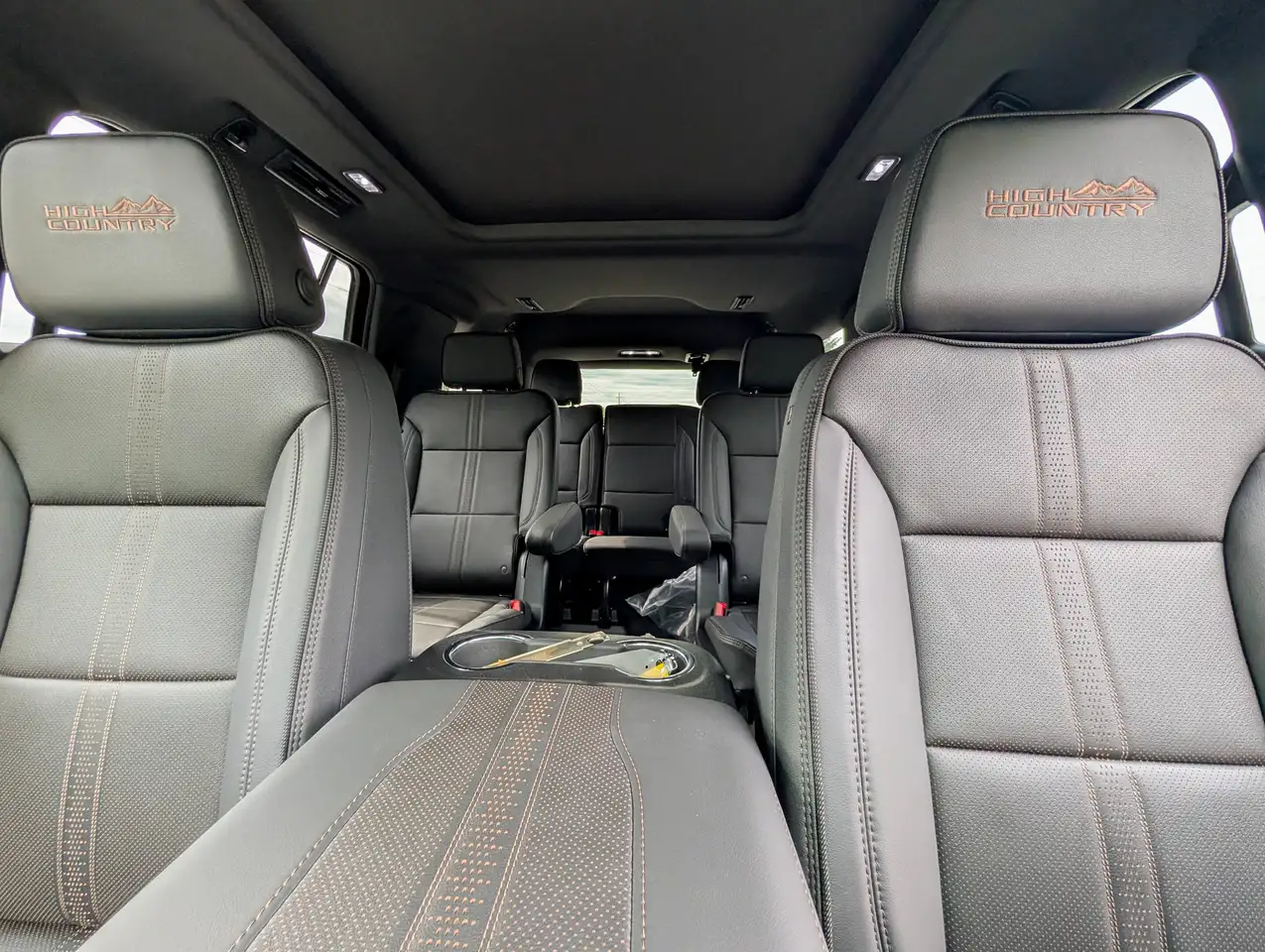 Chevrolet Tahoe photo Chevrolet Tahoe