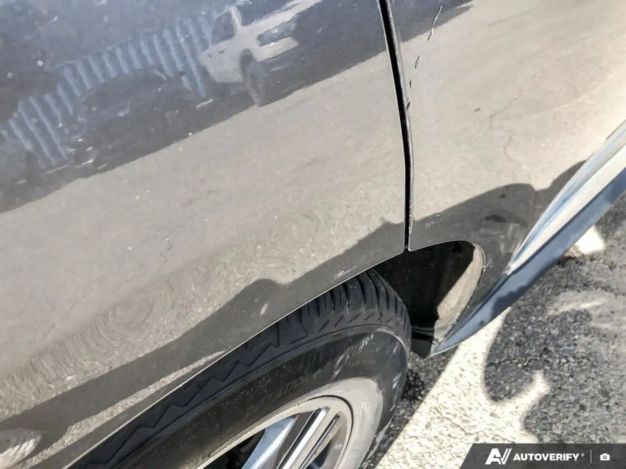 Infiniti QX60 снимка Infiniti QX60