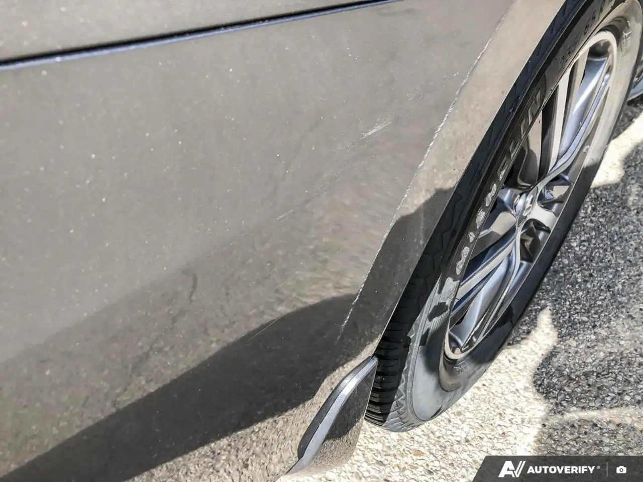 Infiniti QX60 снимка Infiniti QX60