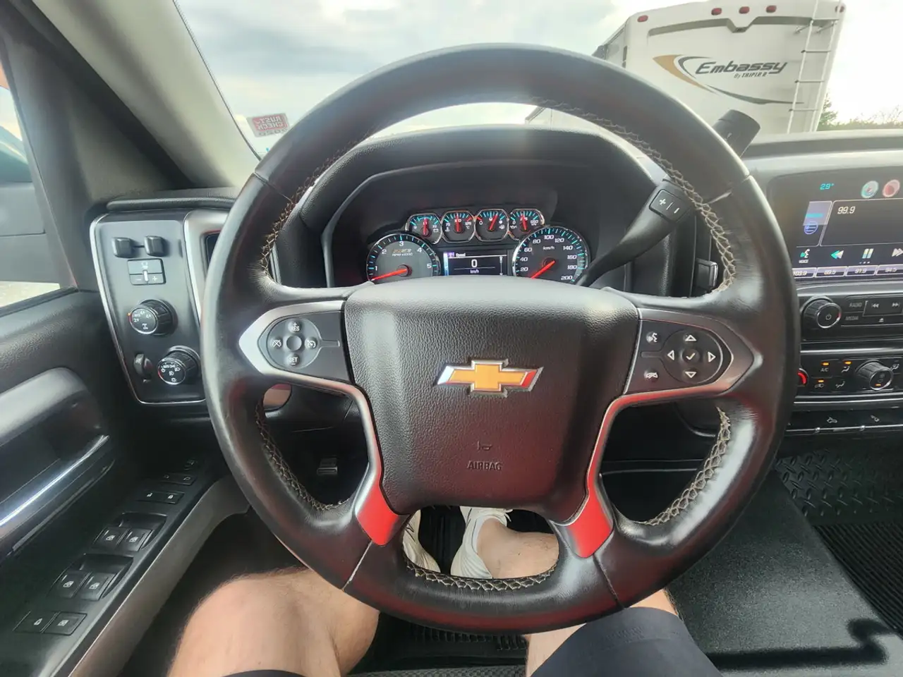 Chevrolet Silverado 1500 снимка Chevrolet Silverado 1500