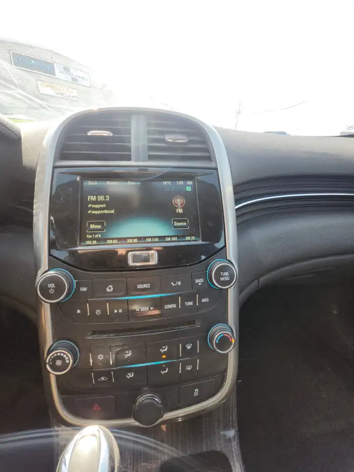 Chevrolet Malibu photo Chevrolet Malibu