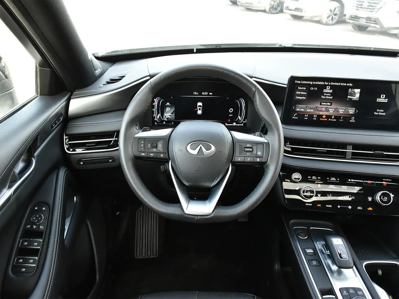 Infiniti QX60 снимка Infiniti QX60