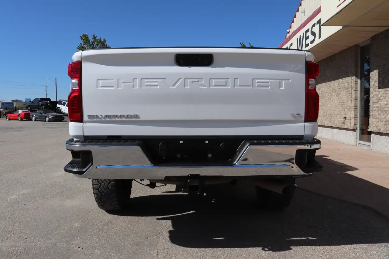Chevrolet Silverado 3500 снимка Chevrolet Silverado 3500