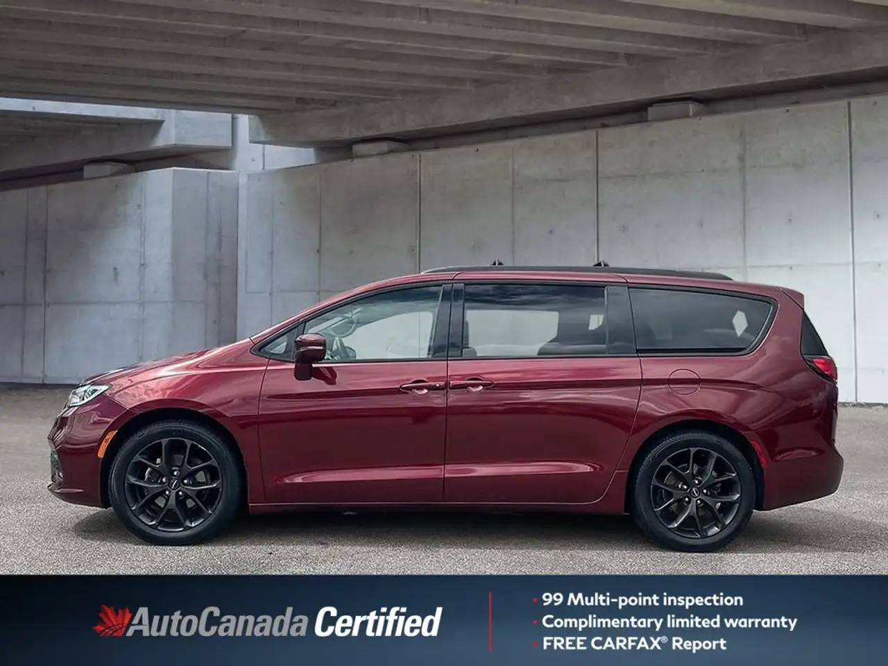 Chrysler Pacifica снимка Chrysler Pacifica