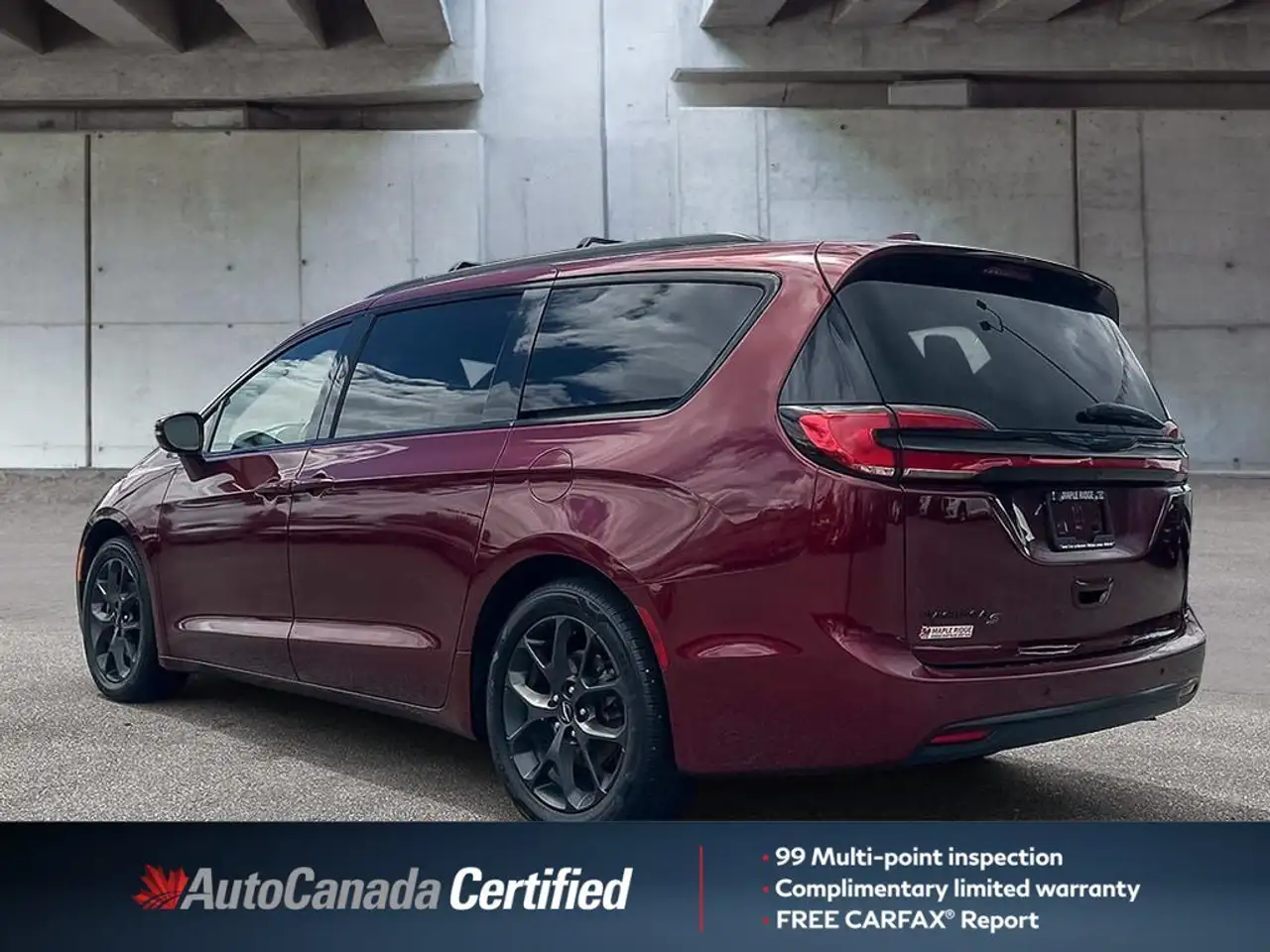 Chrysler Pacifica снимка Chrysler Pacifica