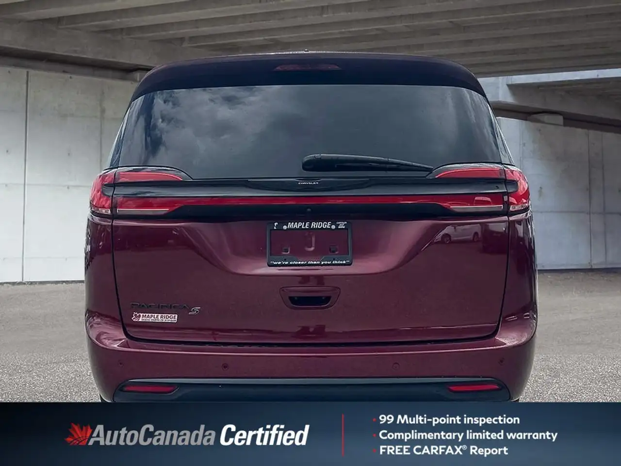 Chrysler Pacifica снимка Chrysler Pacifica