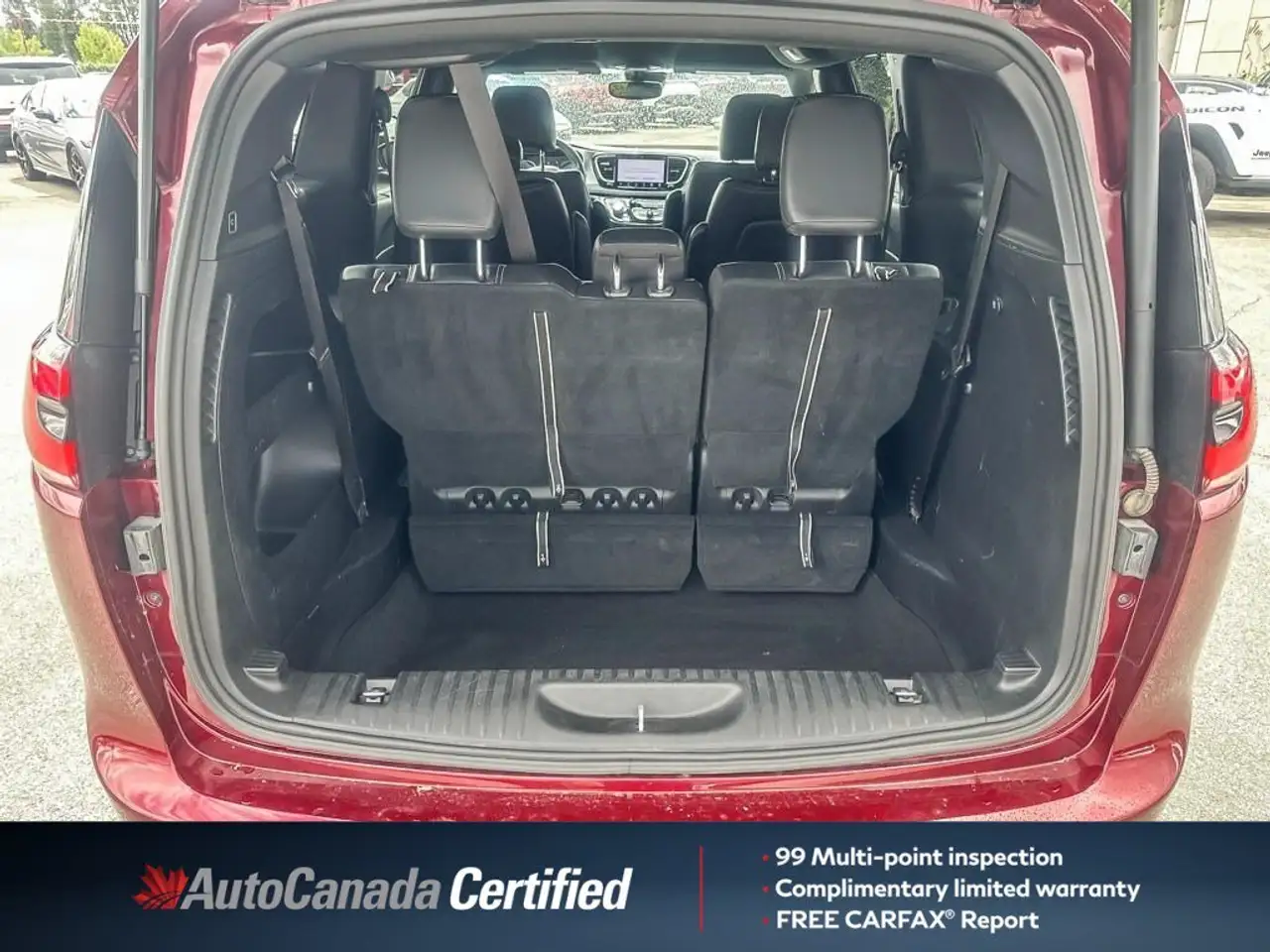 Chrysler Pacifica снимка Chrysler Pacifica