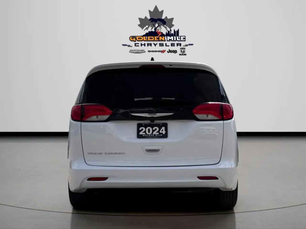 Chrysler Grand Caravan photo Chrysler Grand Caravan