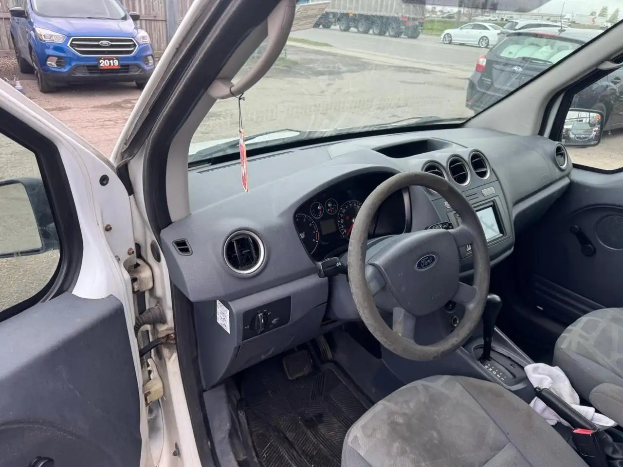 Ford Transit Connect photo Ford Transit Connect