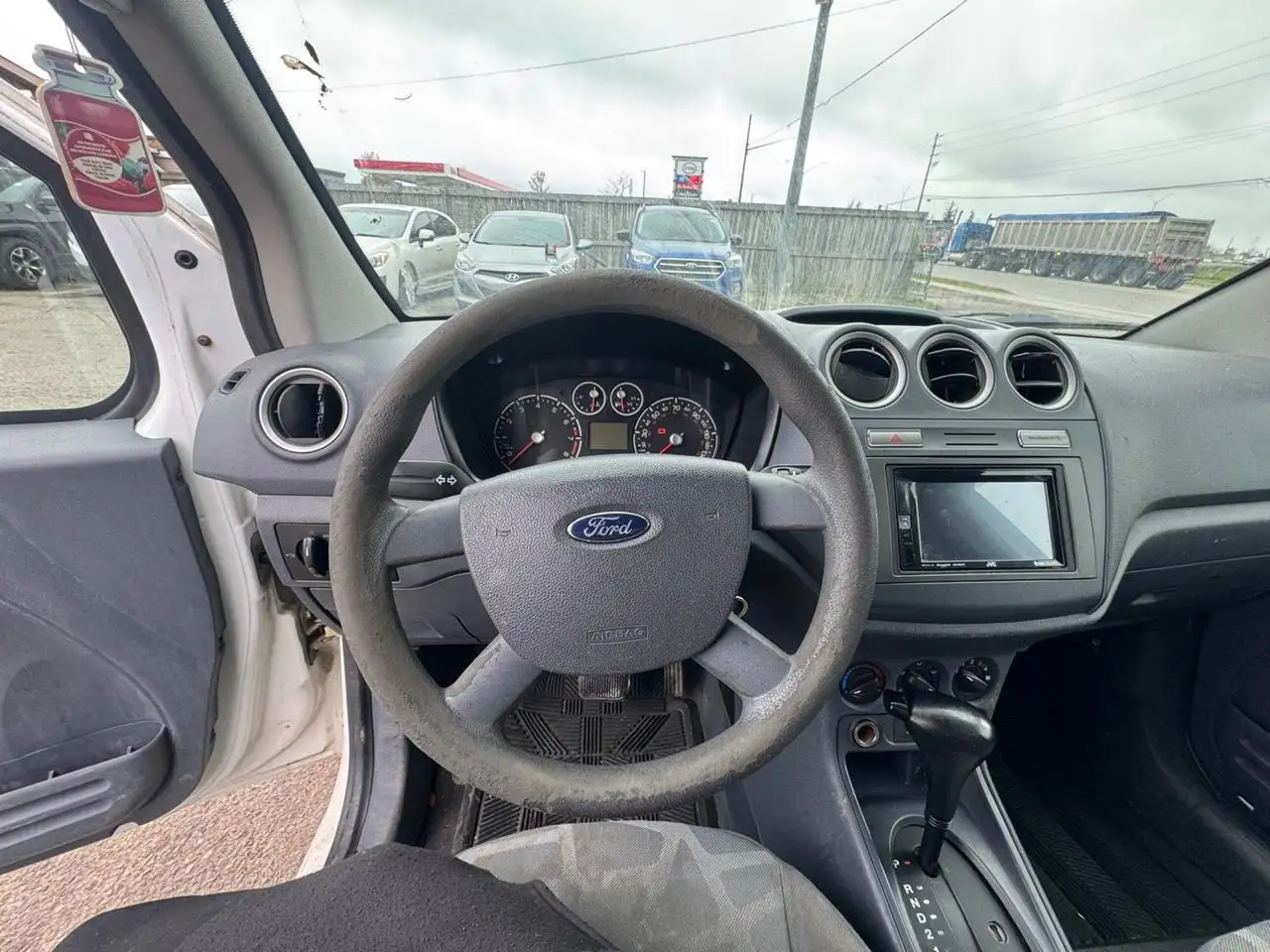 Ford Transit Connect photo Ford Transit Connect