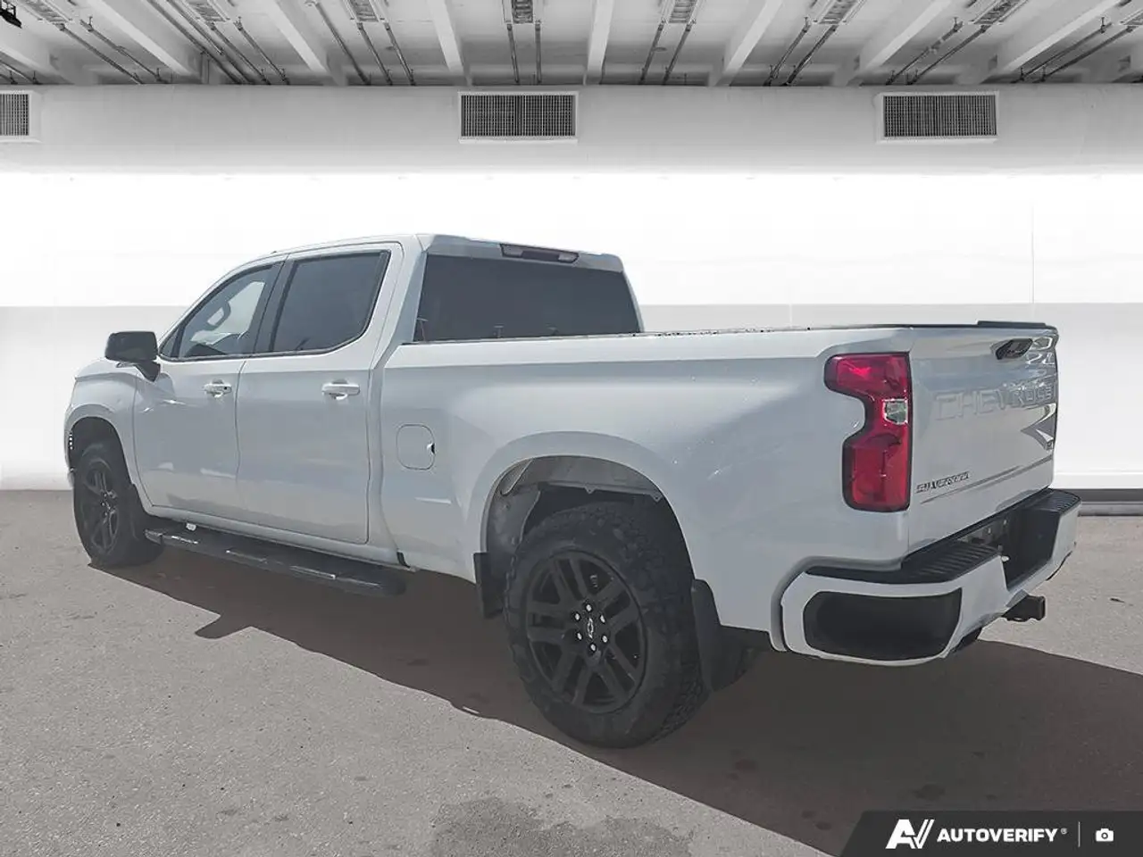 Chevrolet Silverado 1500 снимка Chevrolet Silverado 1500