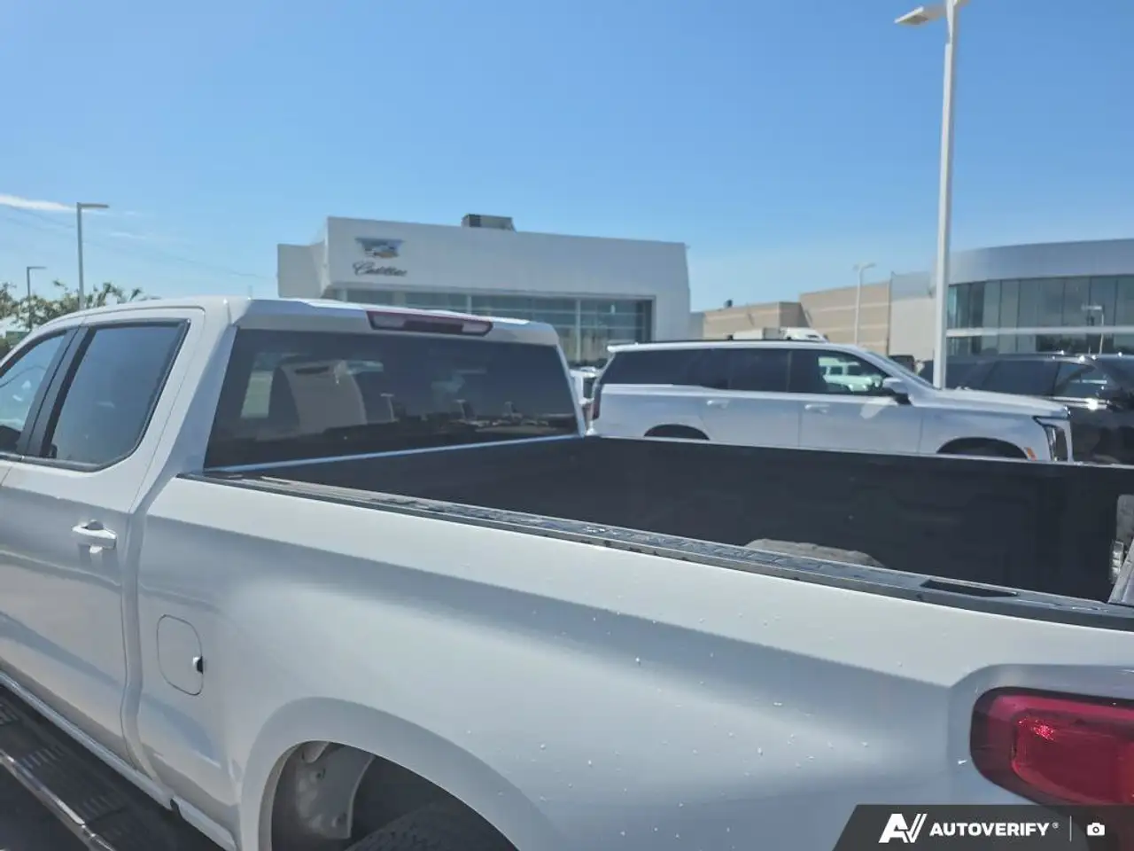 Chevrolet Silverado 1500 снимка Chevrolet Silverado 1500