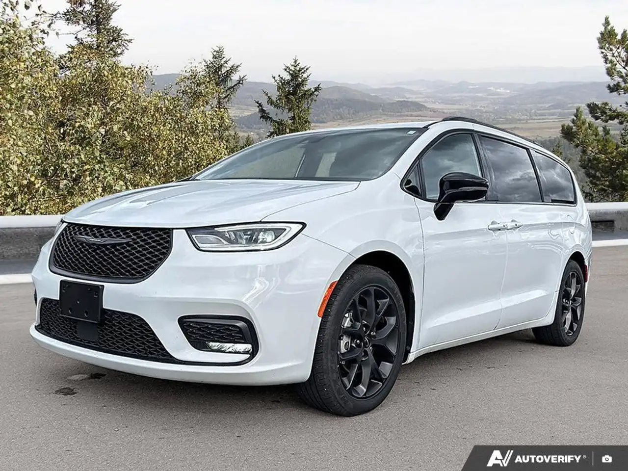 2025 Chrysler Pacifica