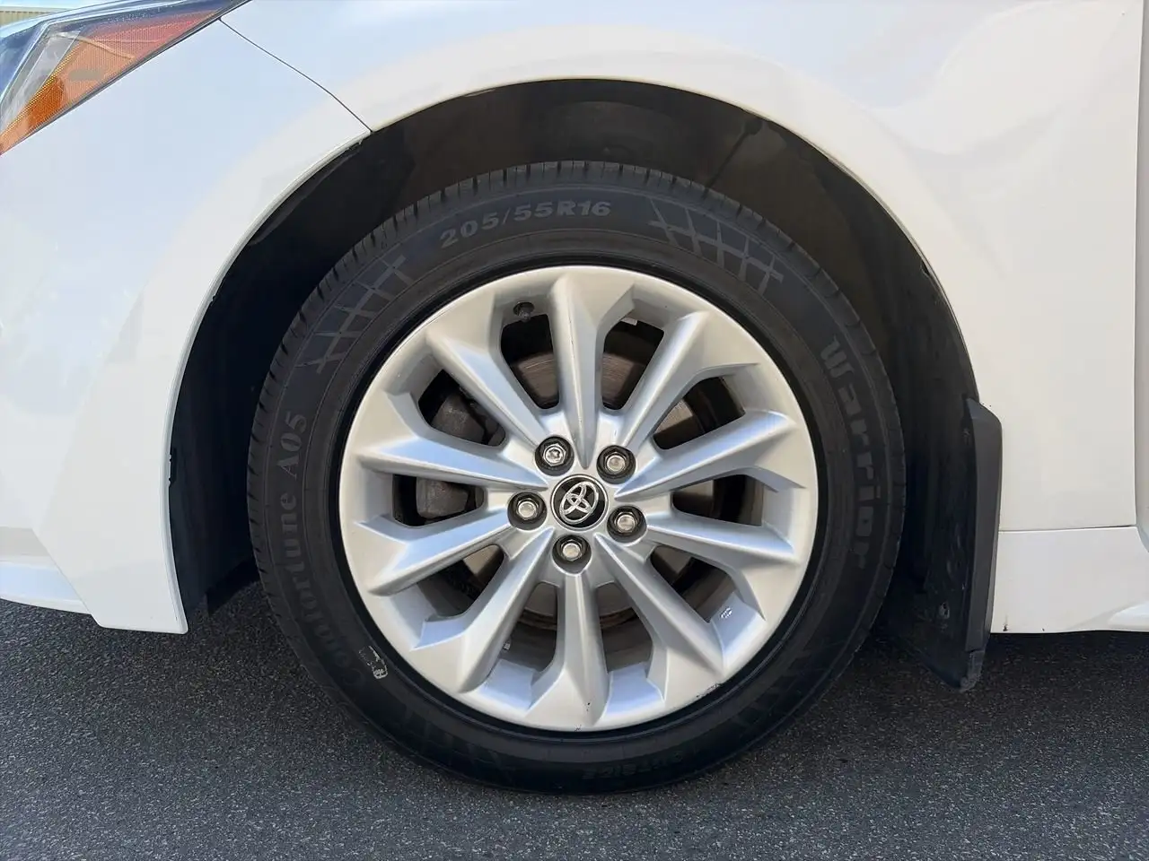 Toyota Corolla photo Toyota Corolla