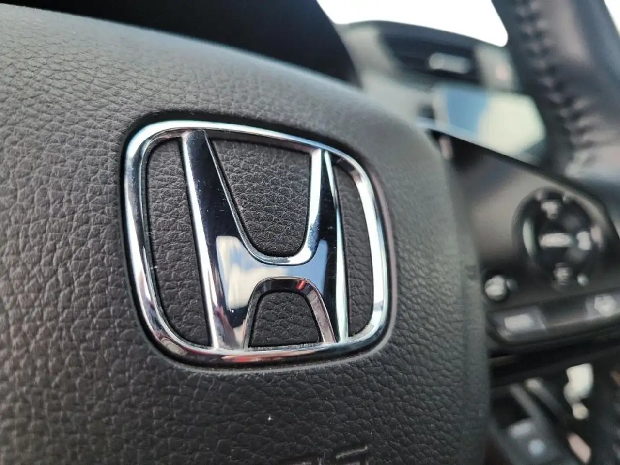 Honda CR-V photo Honda CR-V