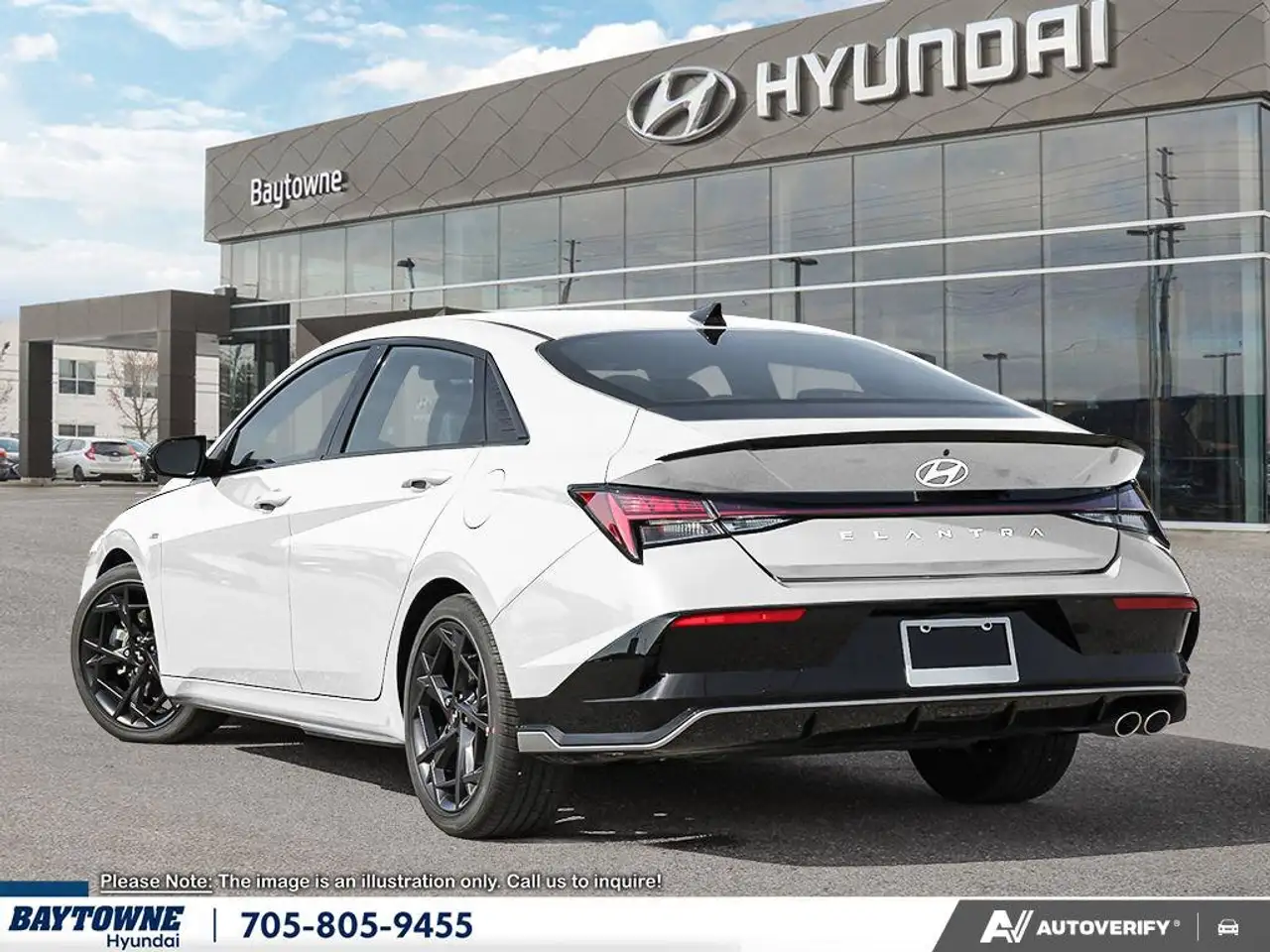 Hyundai ELANTRA photo Hyundai ELANTRA