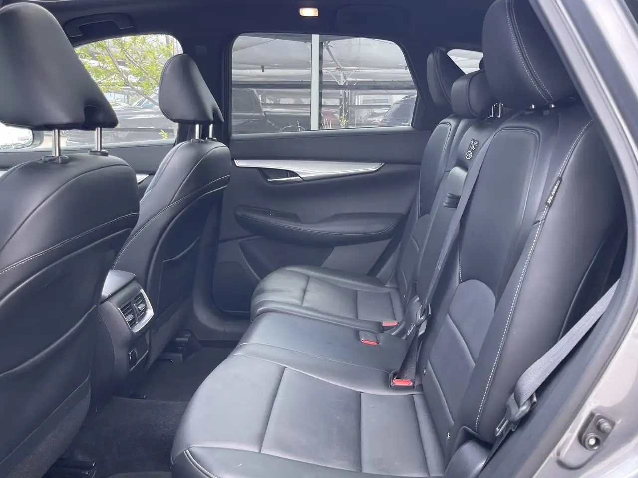 Infiniti QX50 снимка Infiniti QX50