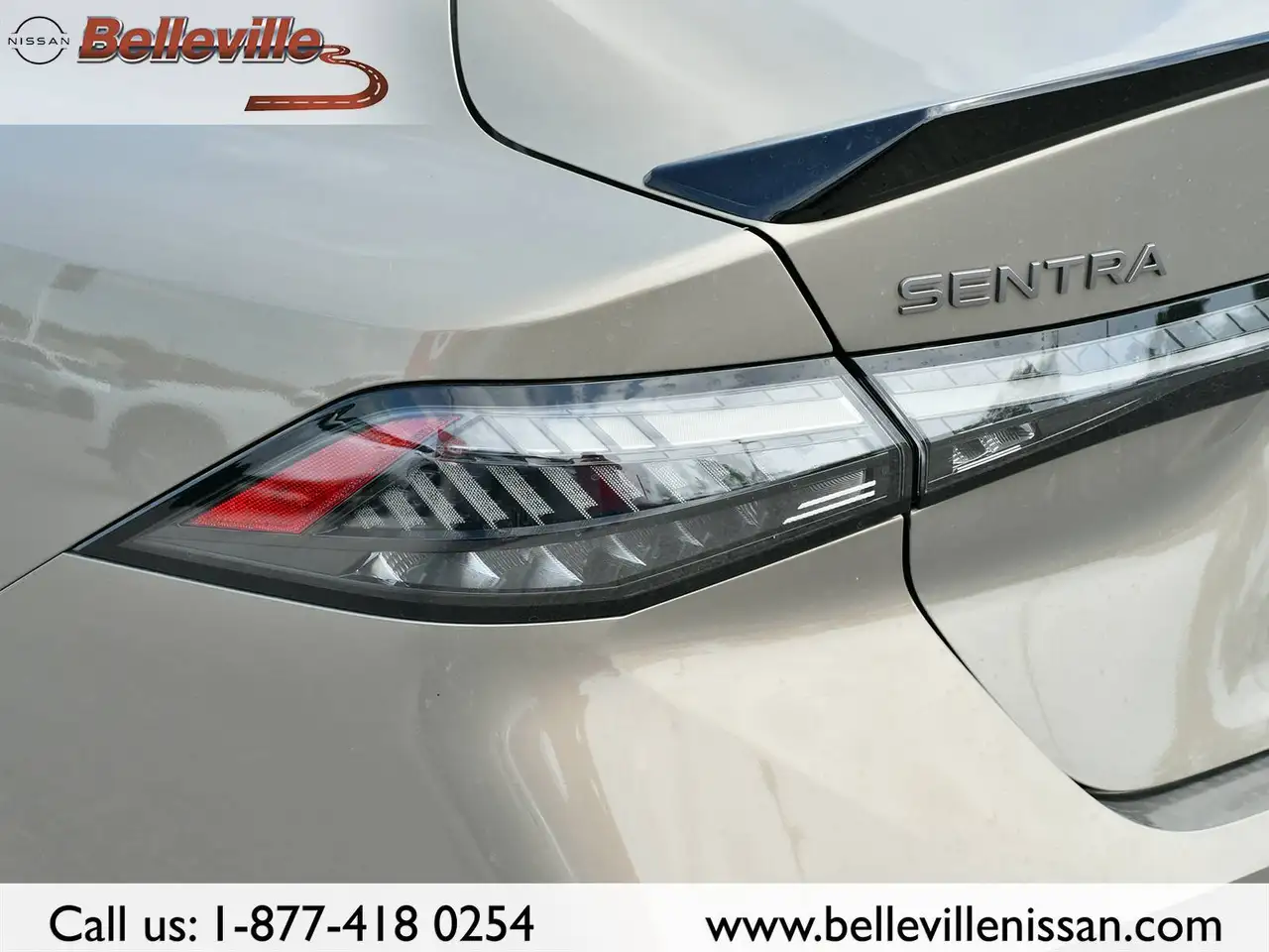 Nissan Sentra fotografie Nissan Sentra