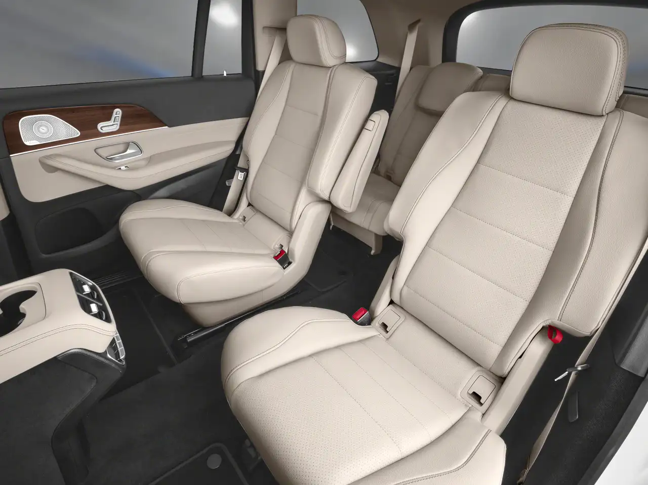 Mercedes-Benz GLS photo Mercedes-Benz GLS