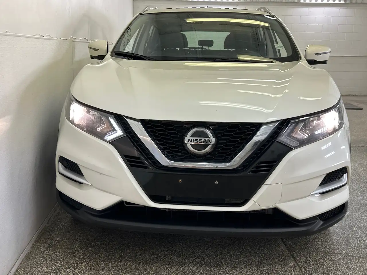 Nissan Qashqai снимка Nissan Qashqai