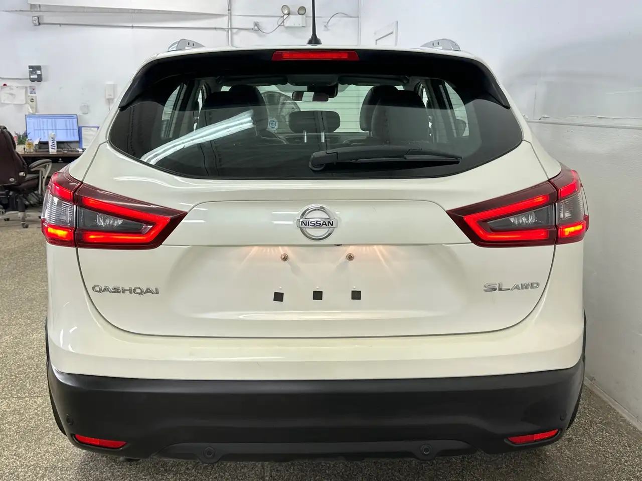 Nissan Qashqai снимка Nissan Qashqai