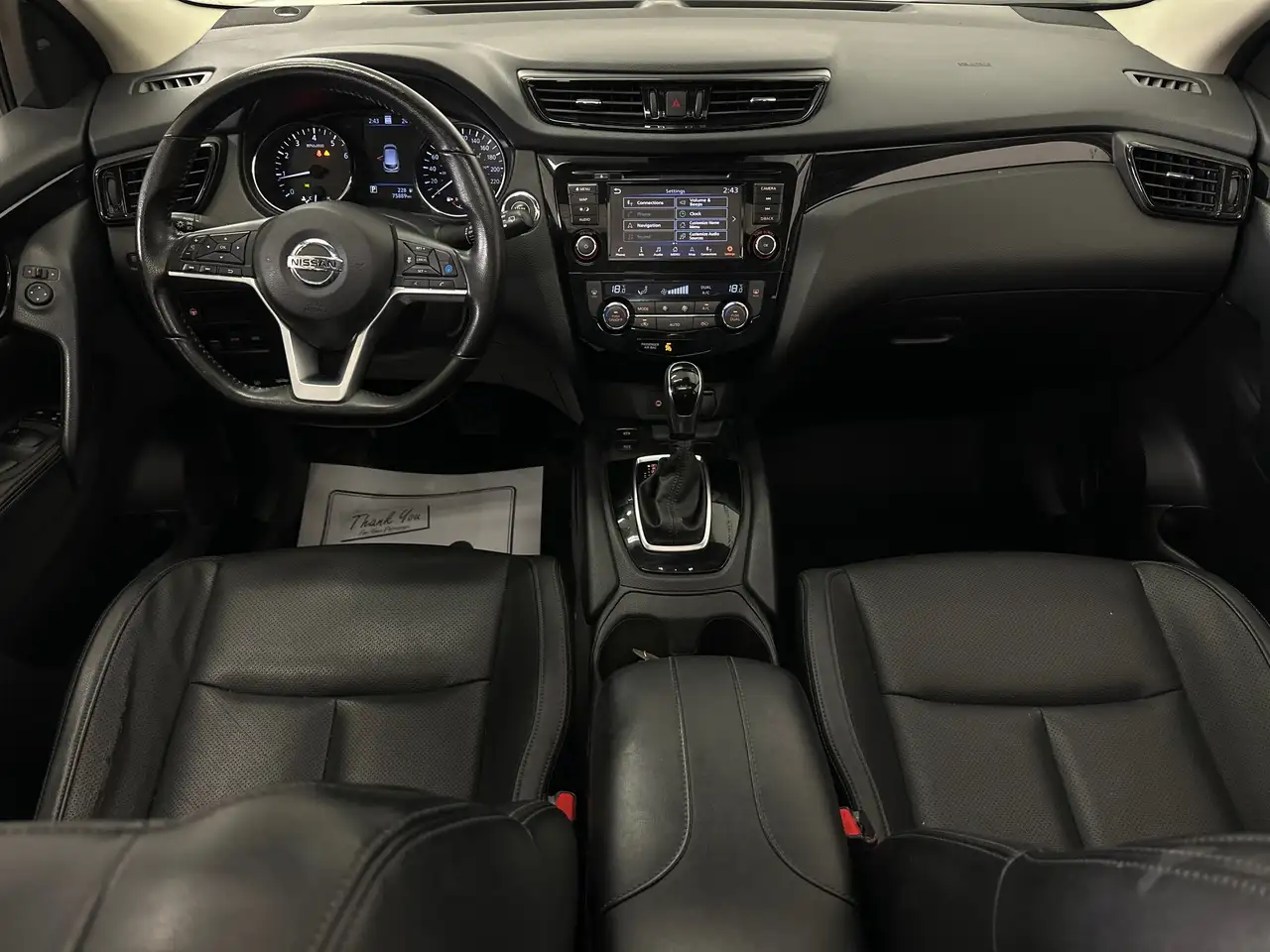 Nissan Qashqai снимка Nissan Qashqai