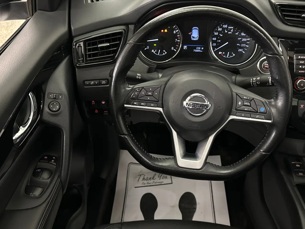 Nissan Qashqai снимка Nissan Qashqai