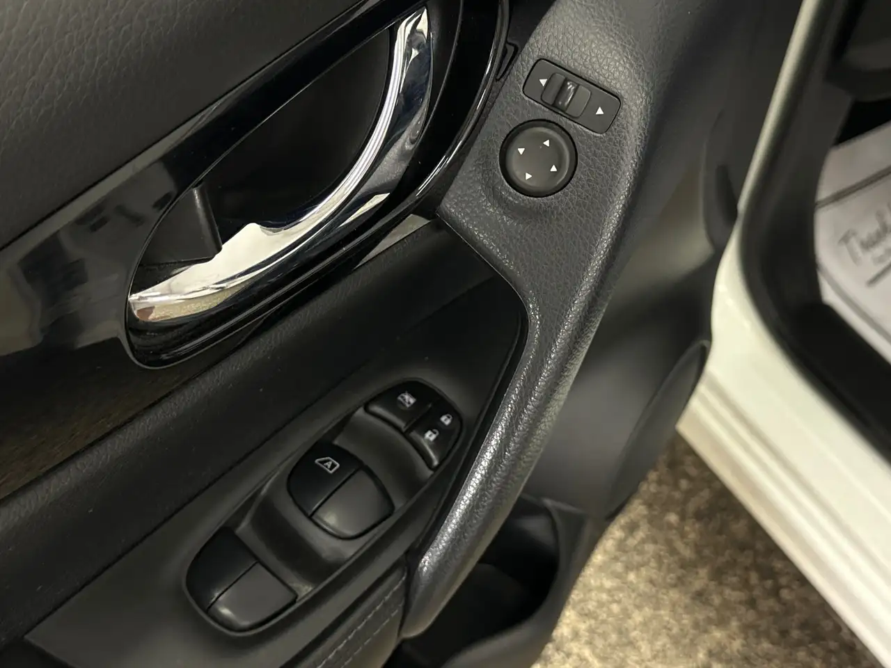 Nissan Qashqai снимка Nissan Qashqai