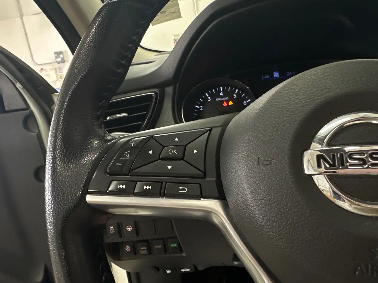 Nissan Qashqai снимка Nissan Qashqai
