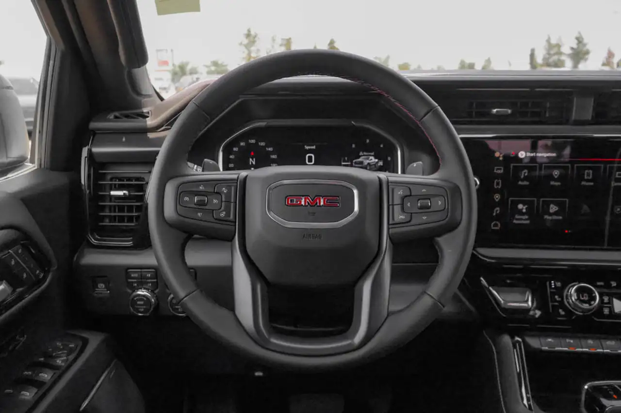 GMC Sierra 1500 снимка GMC Sierra 1500