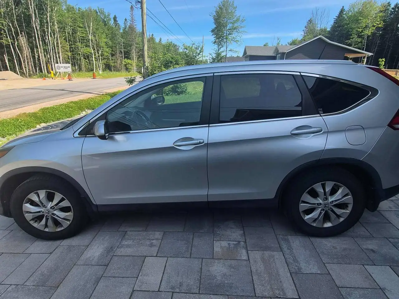 Honda CR-V photo Honda CR-V