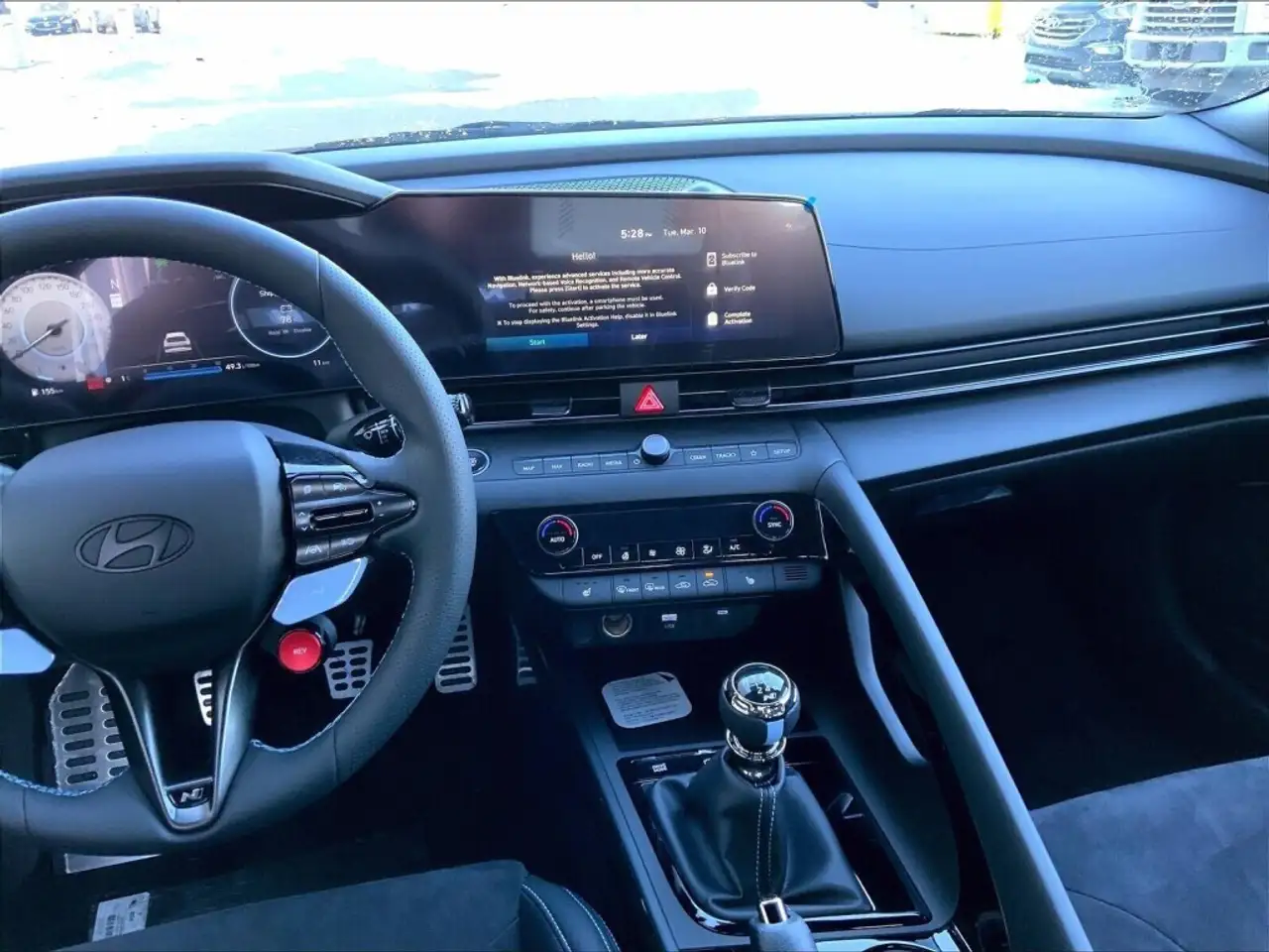 Hyundai ELANTRA снимка Hyundai ELANTRA