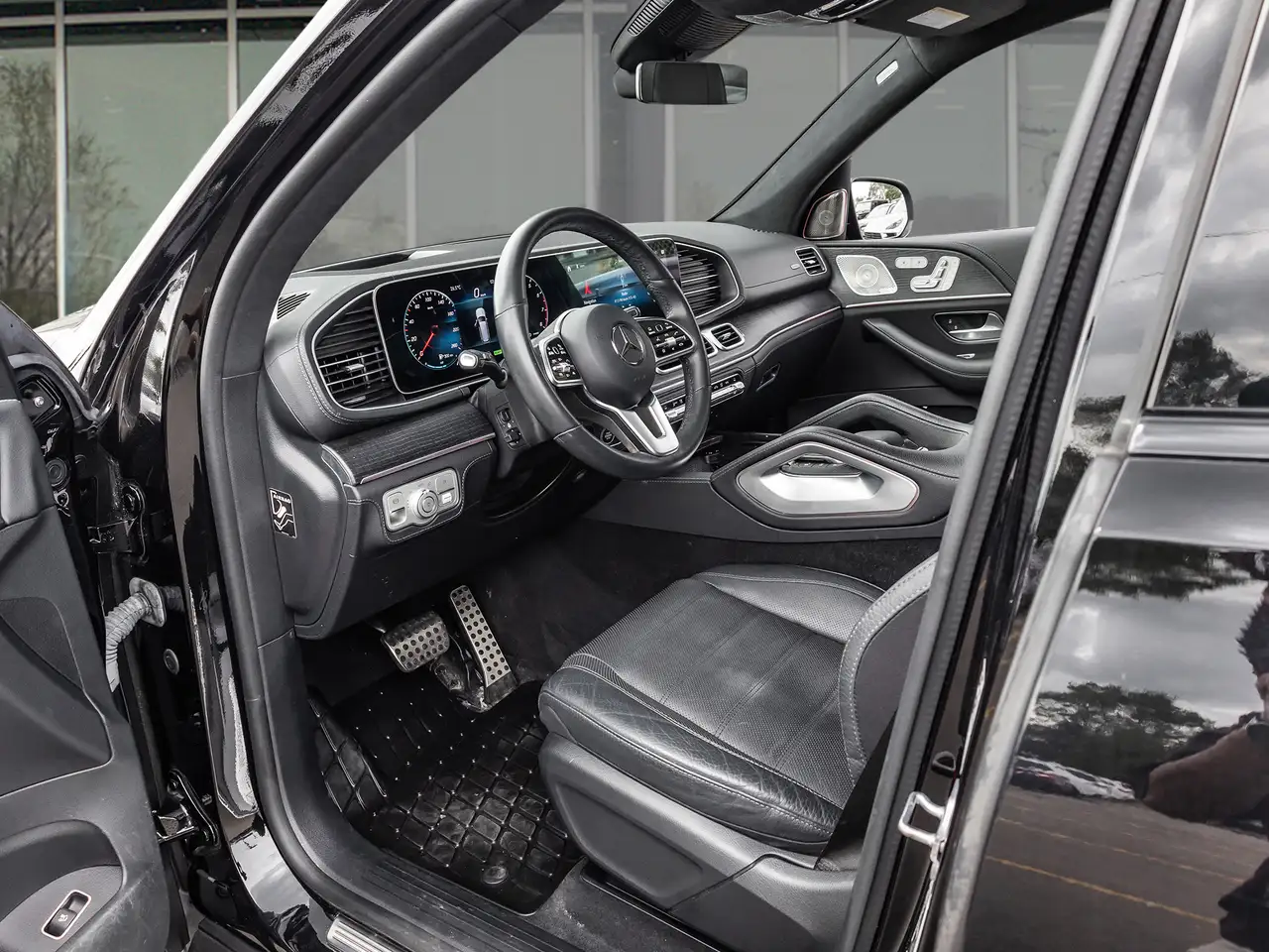 Mercedes-Benz GLS photo Mercedes-Benz GLS