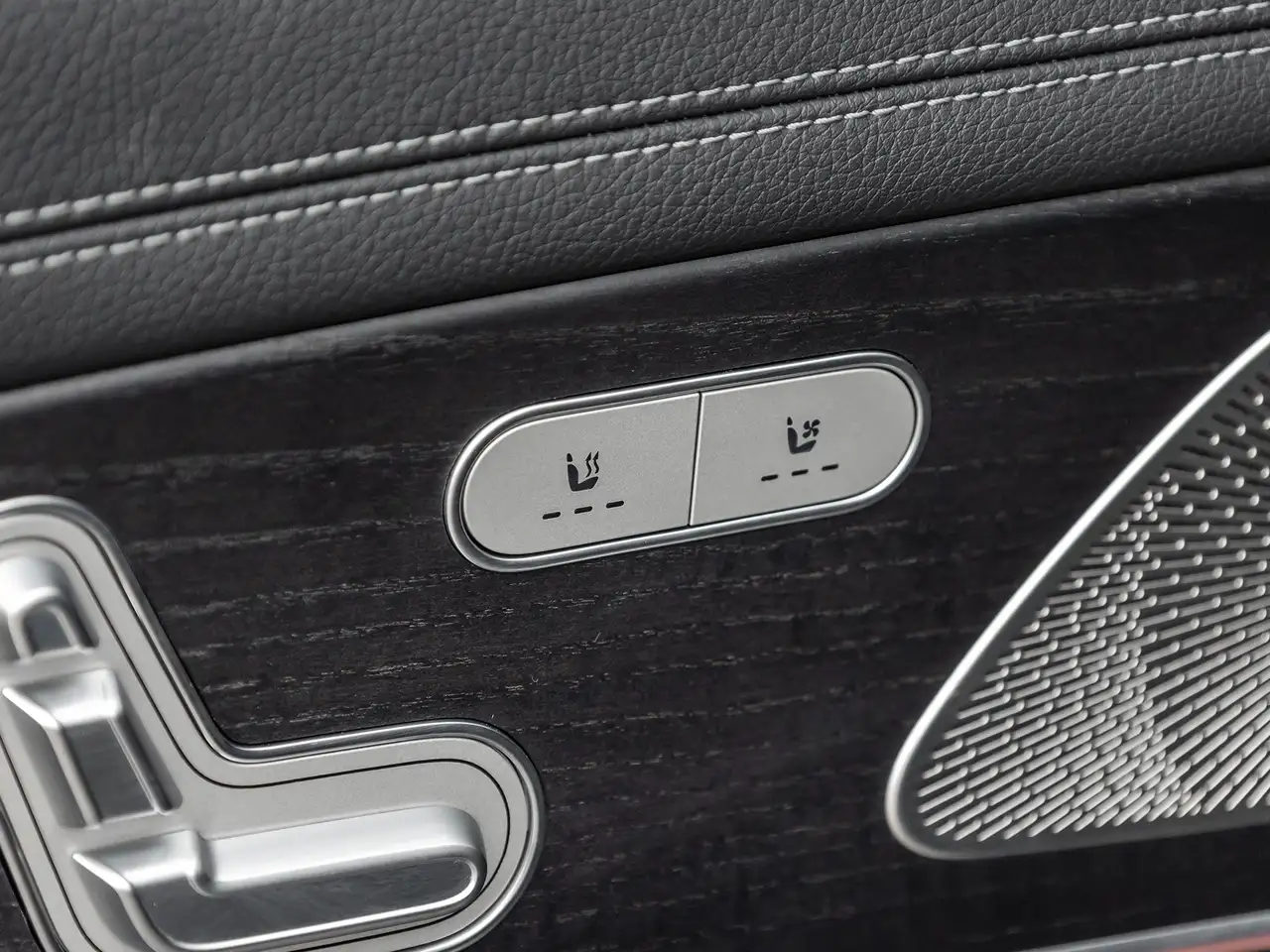 Mercedes-Benz GLS photo Mercedes-Benz GLS