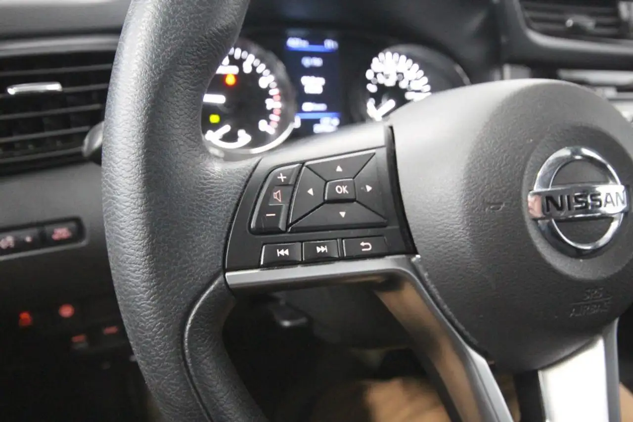 Nissan Qashqai снимка Nissan Qashqai