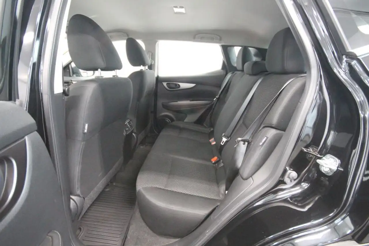 Nissan Qashqai снимка Nissan Qashqai