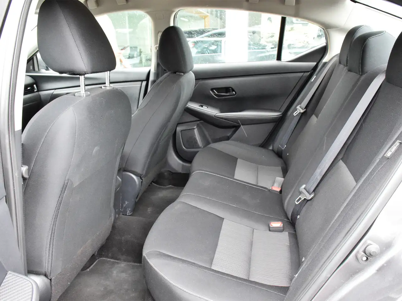 Nissan Sentra photo Nissan Sentra