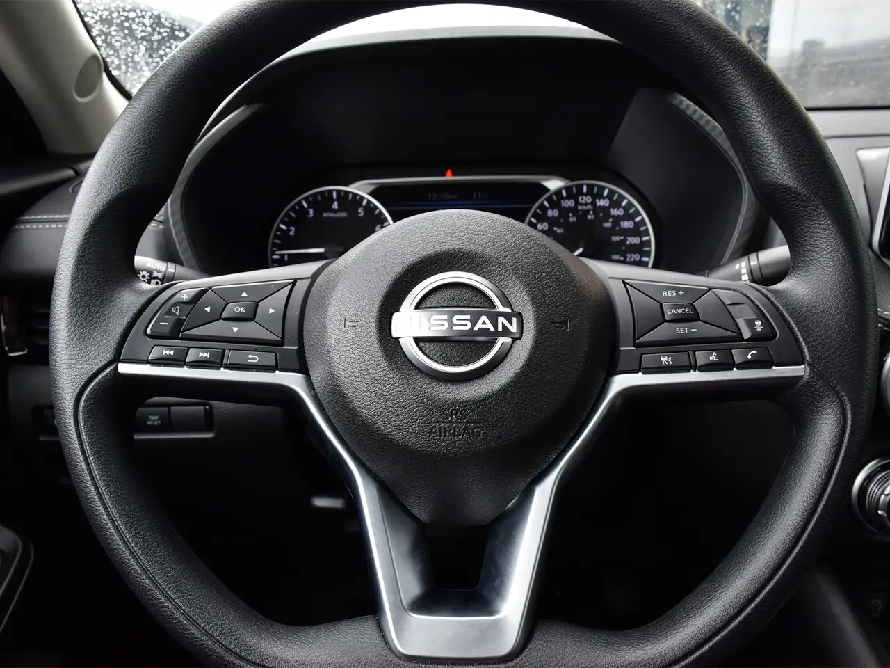 Nissan Sentra photo Nissan Sentra