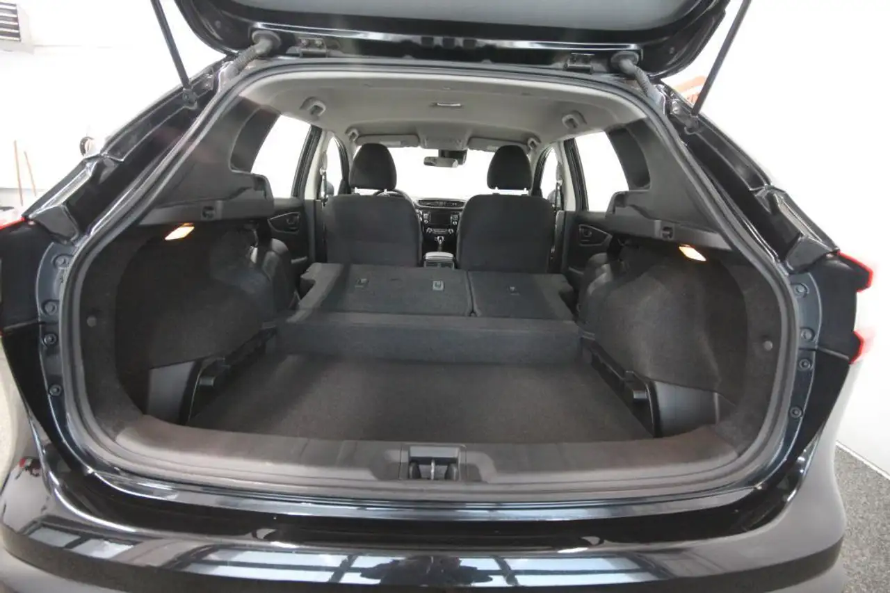 Nissan Qashqai снимка Nissan Qashqai