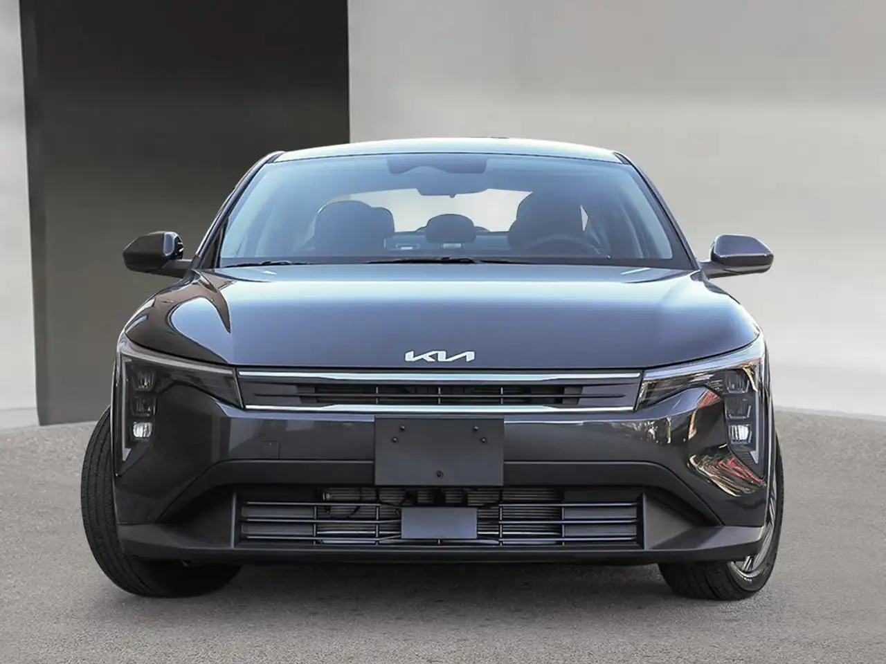 Kia K4 снимка Kia K4
