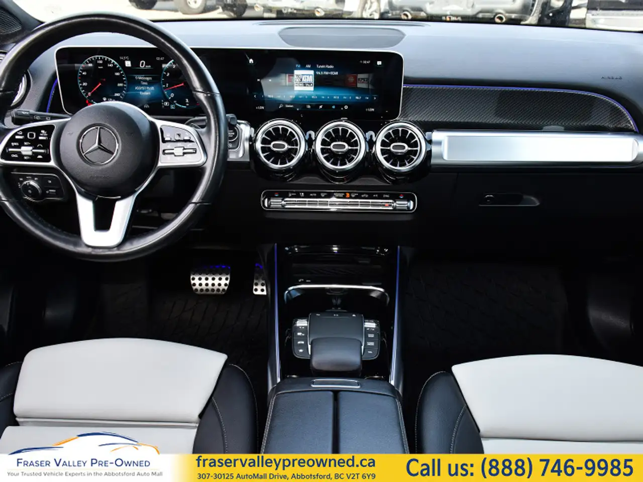 Mercedes-Benz GLB photo Mercedes-Benz GLB
