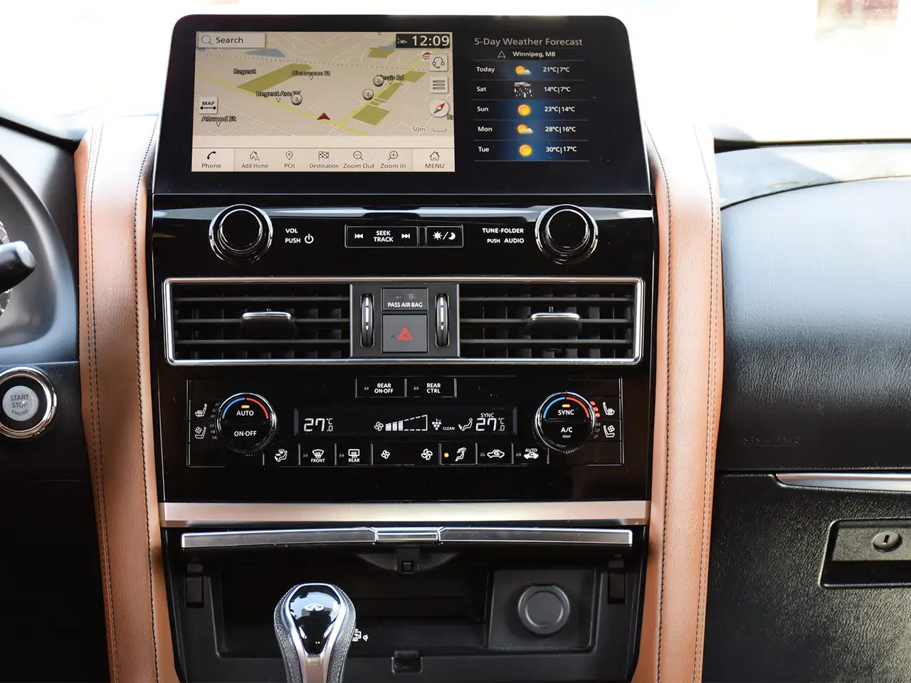 Infiniti QX80 снимка Infiniti QX80