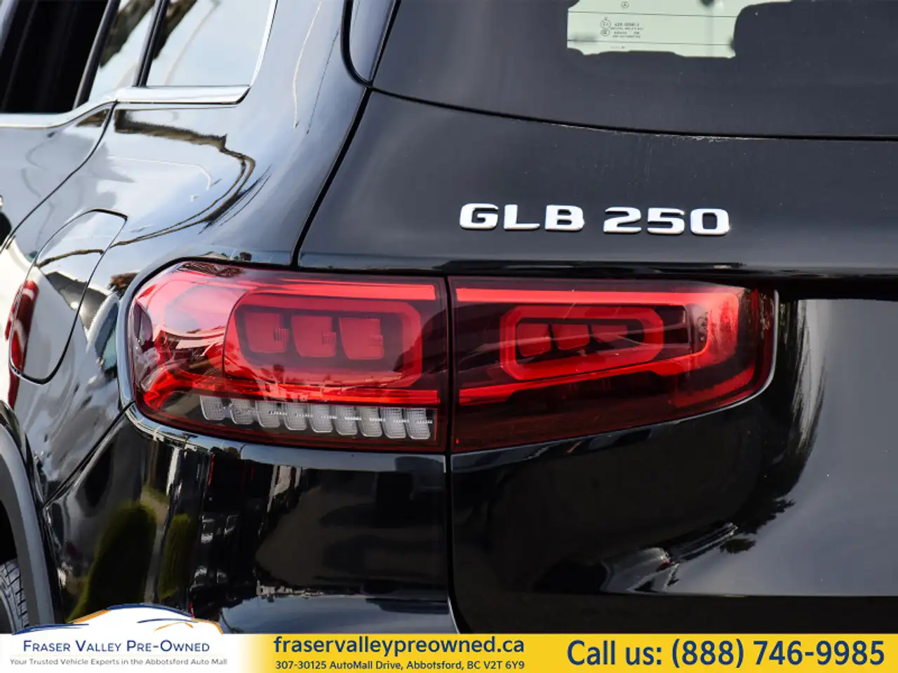 Mercedes-Benz GLB photo Mercedes-Benz GLB