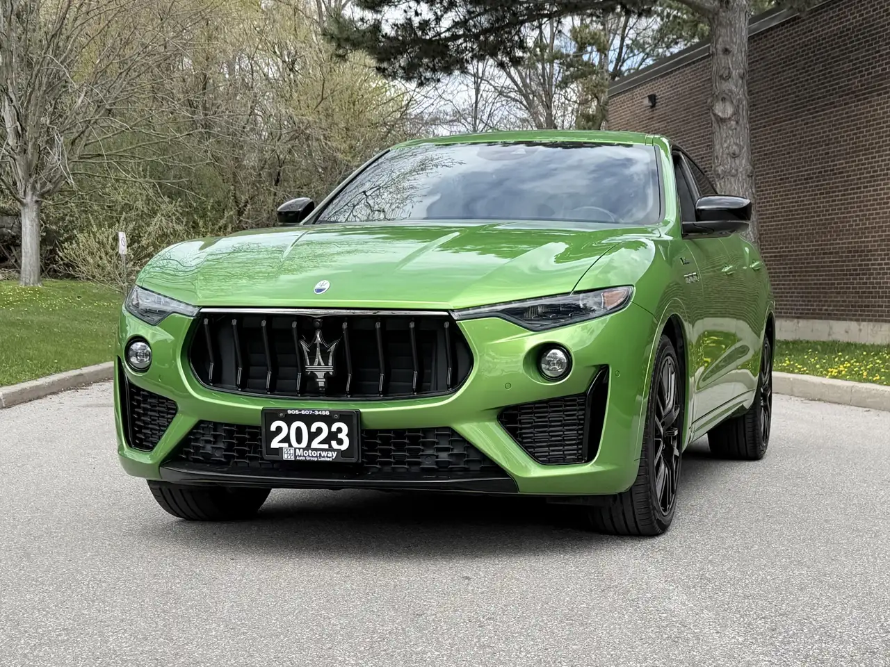 Maserati Levante снимка Maserati Levante