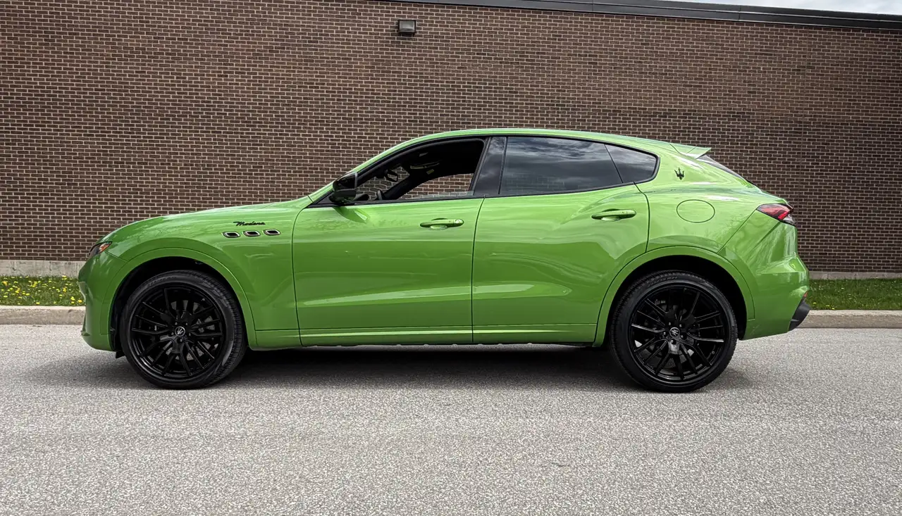 Maserati Levante снимка Maserati Levante